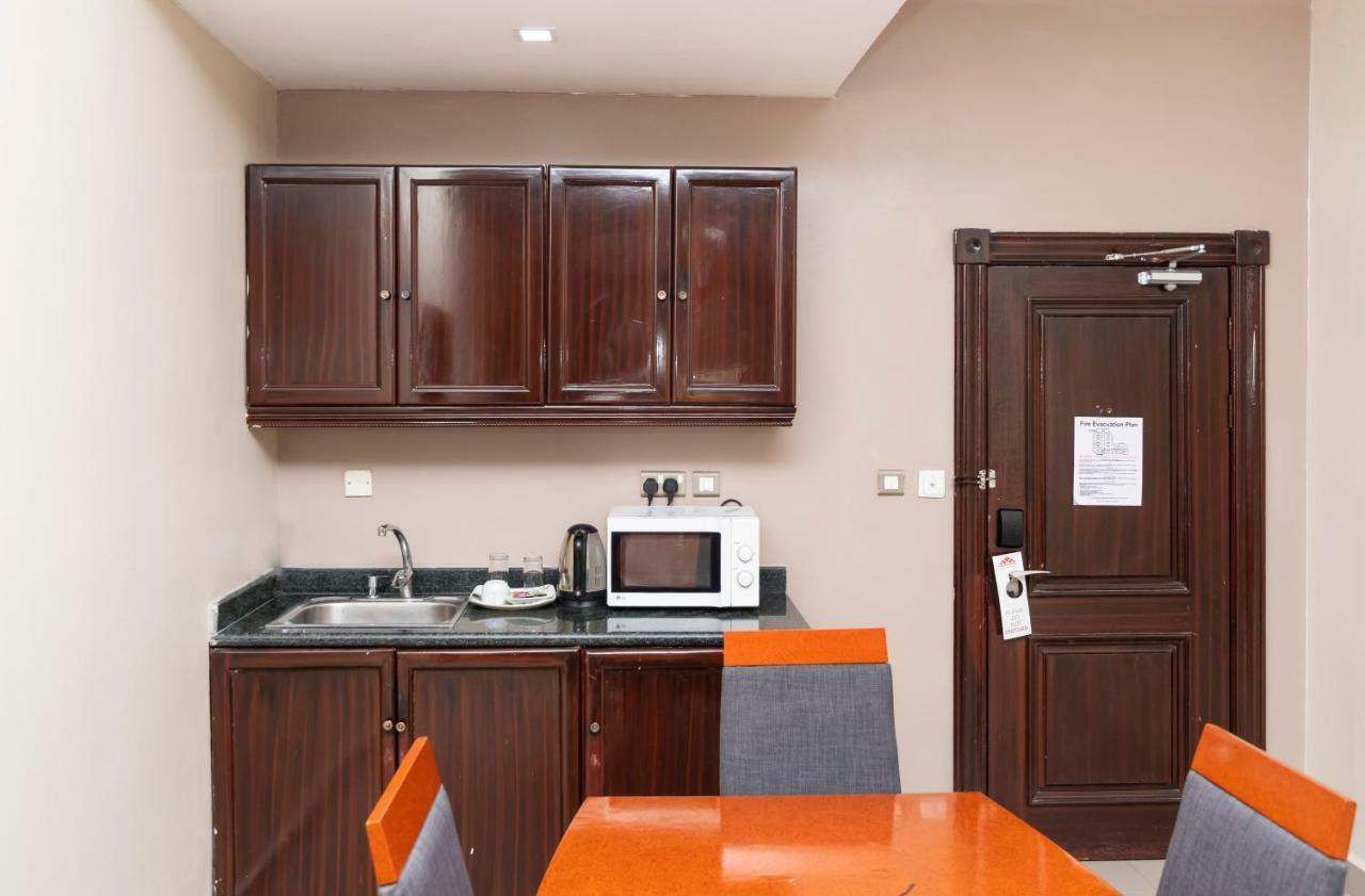 Hawthorn Suites By Wyndham אבוג'ה מראה חיצוני תמונה